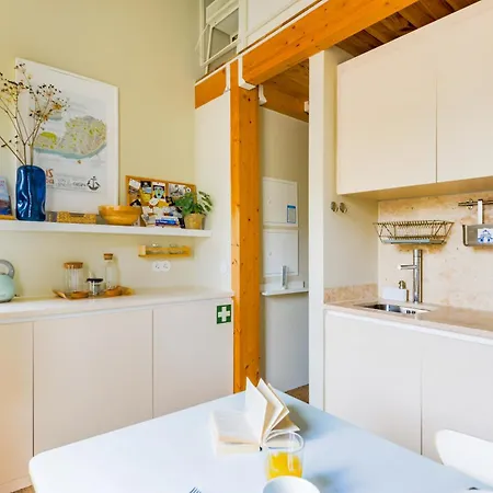 Graca Break With Balcony