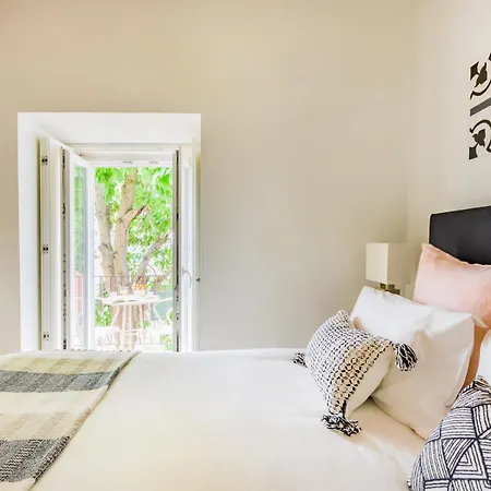 Graca Break With Balcony Lisboa