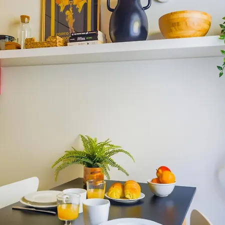 Graca Break With Balcony Апартаменти Лісабон