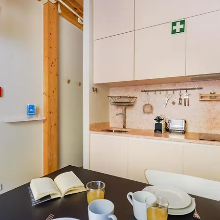 Graca Break With Balcony Apartment Lissabon