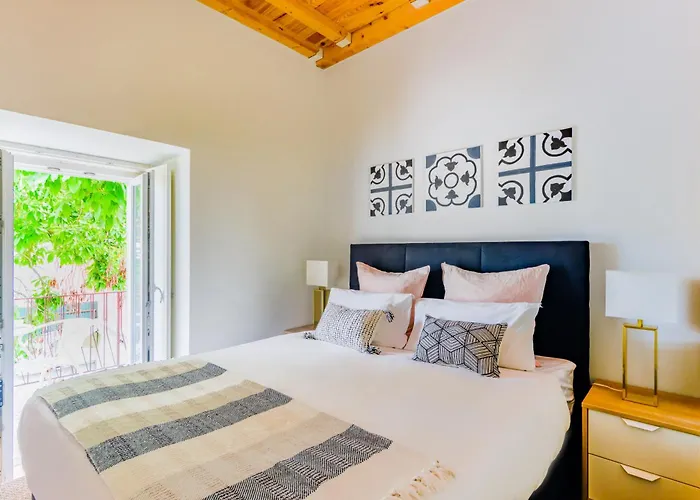 Διαμέρισμα Graca Break With Balcony *